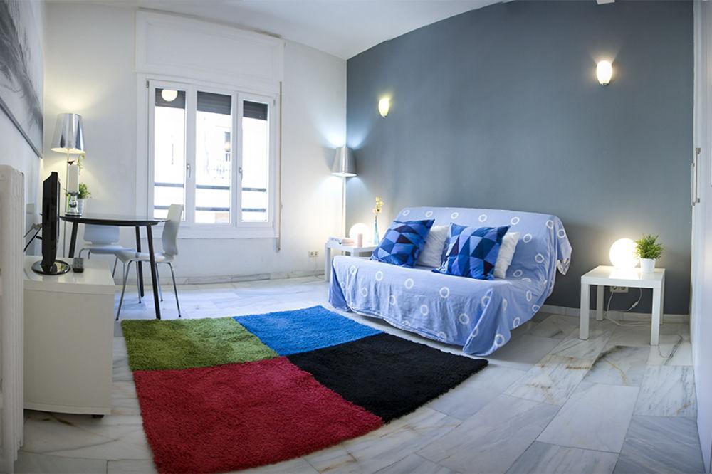 Ferienwohnung Alquiler Temporal Plaza Mayor Madrid Exterior foto